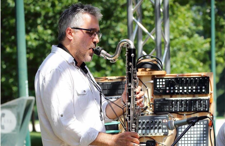 Non è mica la fine del mondo. Uno spettacolo di Stefano Corradi